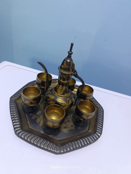 Малък Ибрик с чашки