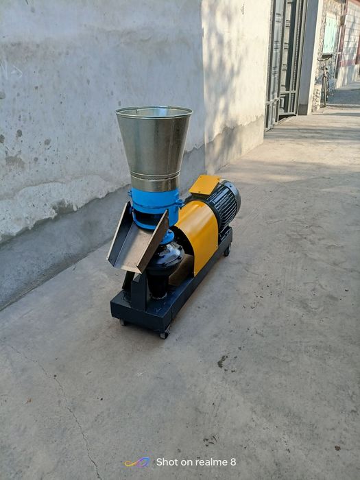 11 kw granulyator yem ishlab chiqarish uskunasi sotiladi