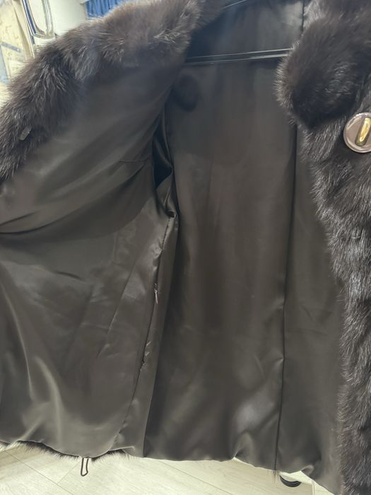 Продам норковую шубу