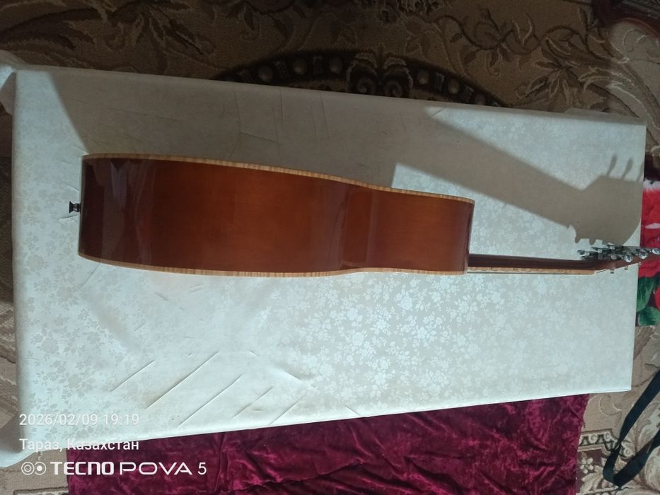 Гитара  Гитара.шестиструнная отличная Гитара шестисрунная