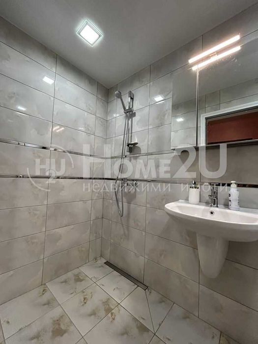 Дава се под наем Двустаен апартамент в Варна, Бриз - 60 кв.м за 146990 € - Снимка #6