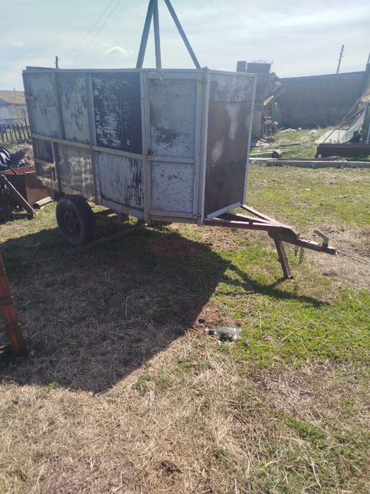 Продам прицеп на авто