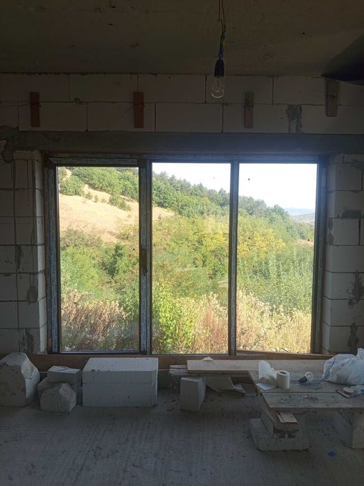Casă la roșu de vânzare Micești!