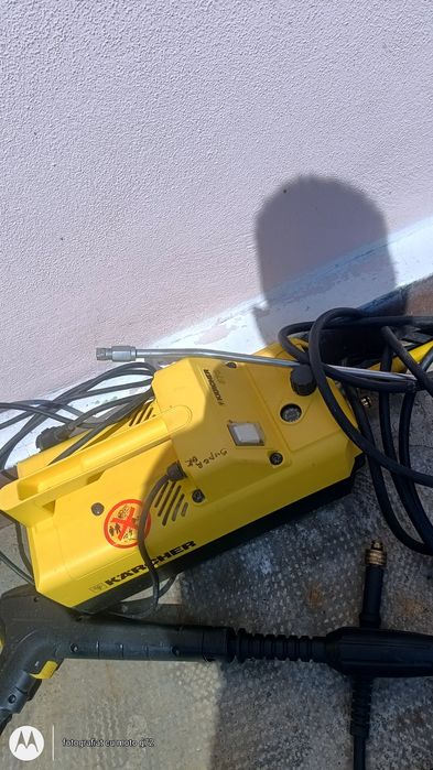 Vanzare si reparatii .