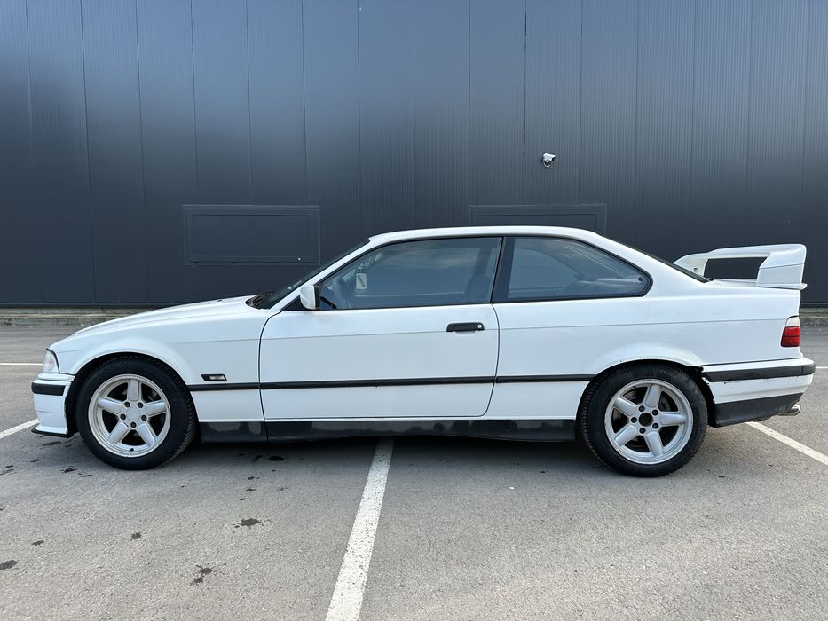 Bmw e36 Coupe M50B20