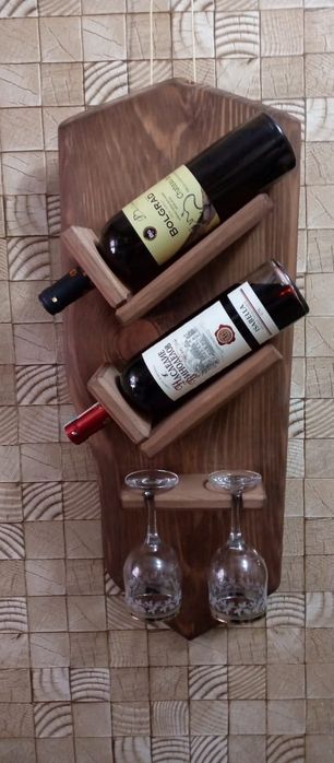 Продам винные полки.