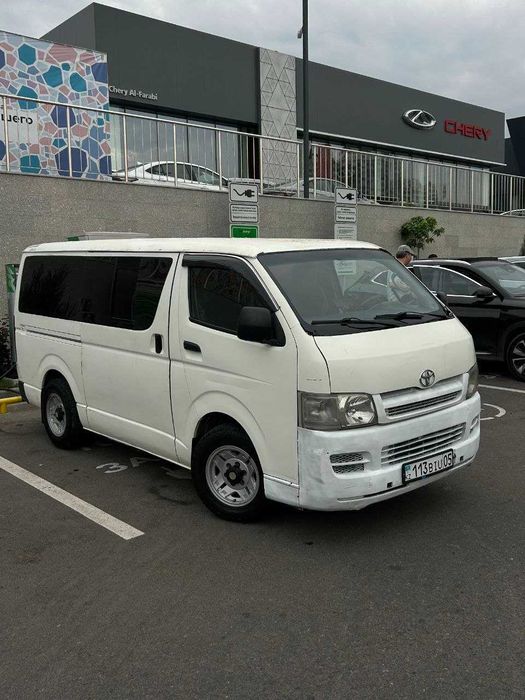 Toyota Hiace, 2007