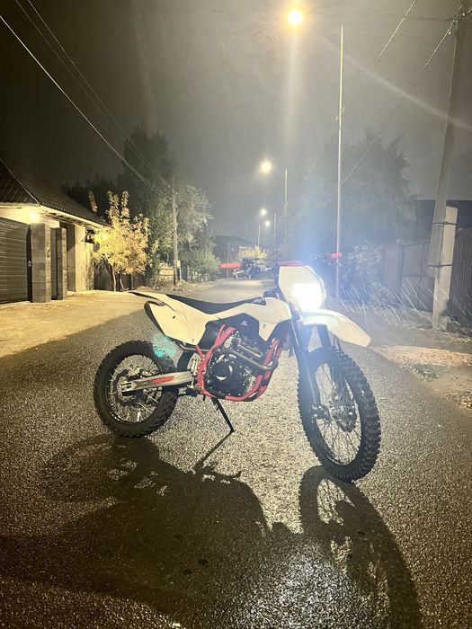 Продаеться железный конь Zumaav K5.