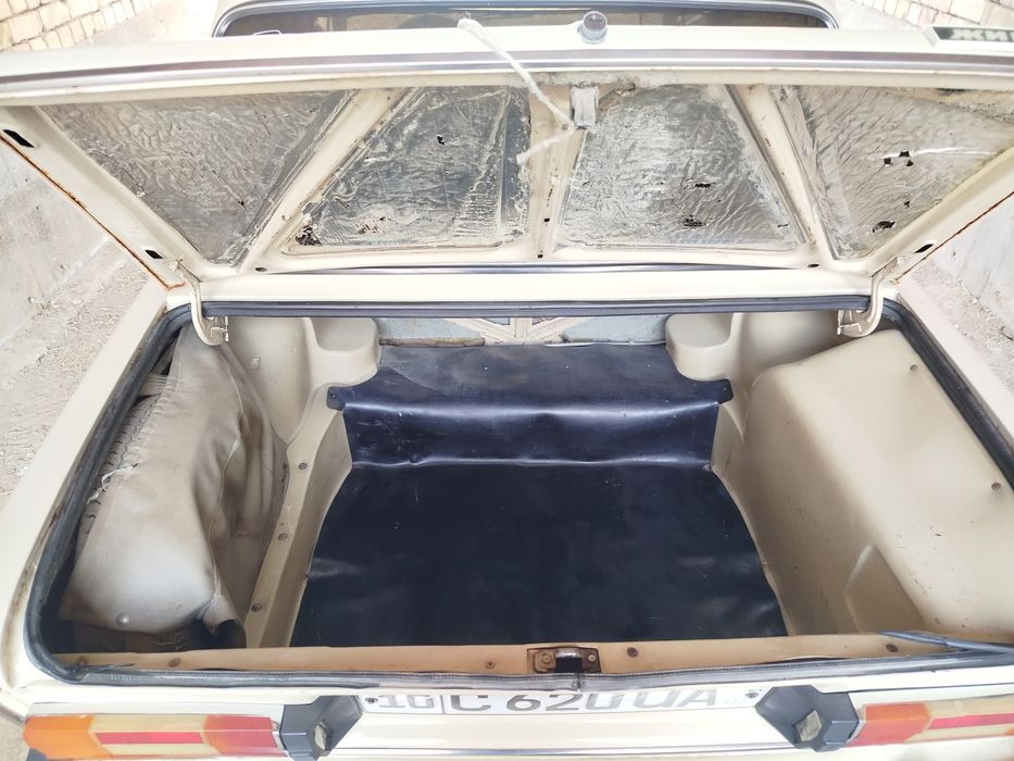 vaz 2106 toza moshina