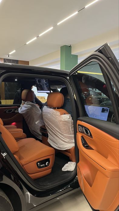 Geely m9 2025 sotiladi