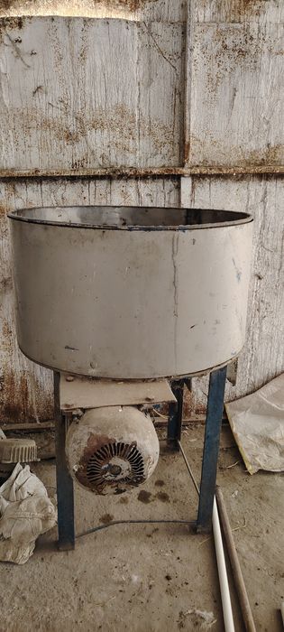 Tovuq tozalaydigan aparat