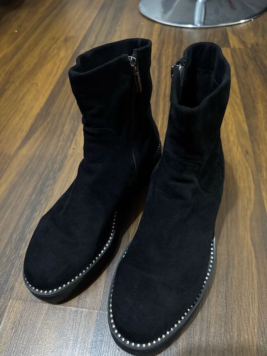 Ботинки женские со стразами