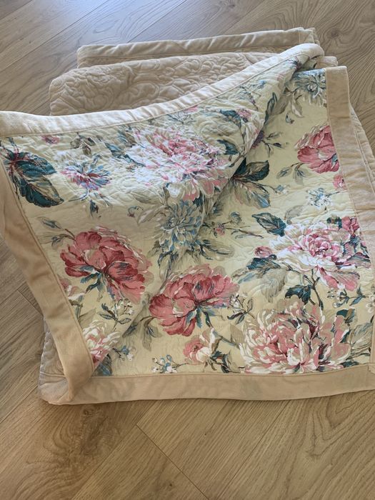 Покрывало на кровать