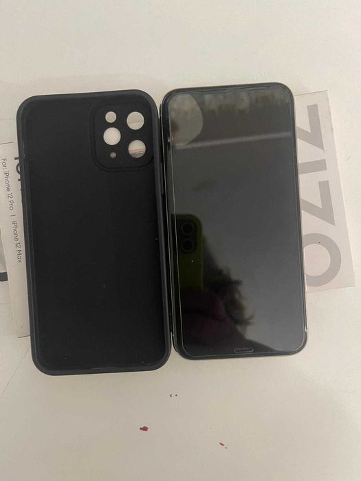 Iphone 11 Pro + folii de protecție și husă