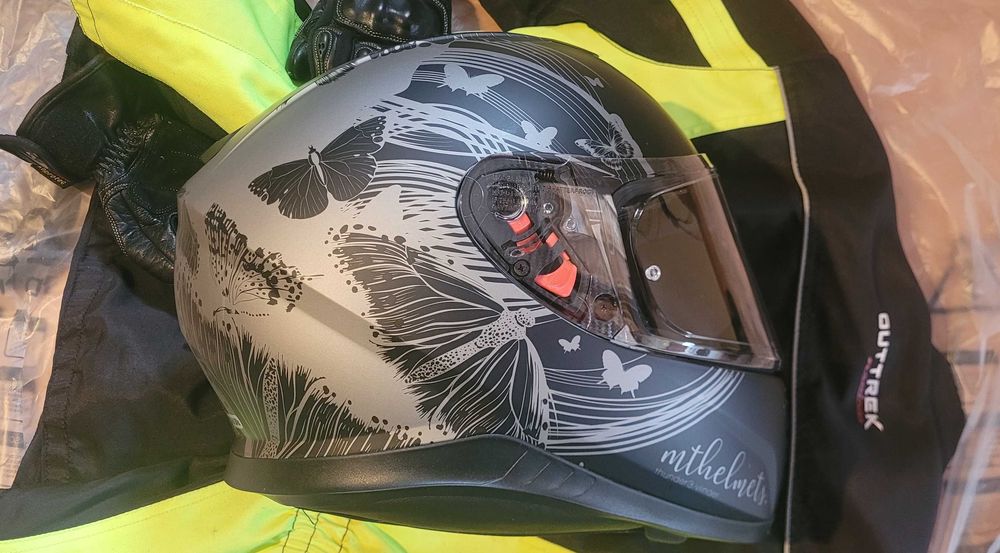 Каска MT Thunder 3SV SV – Matt Anthracite/Gradient/Silver