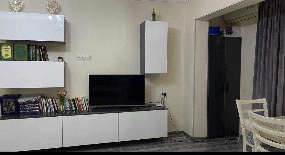 ЮУНУСОБОД 4 кв² 4/4/4 Уй сотилади