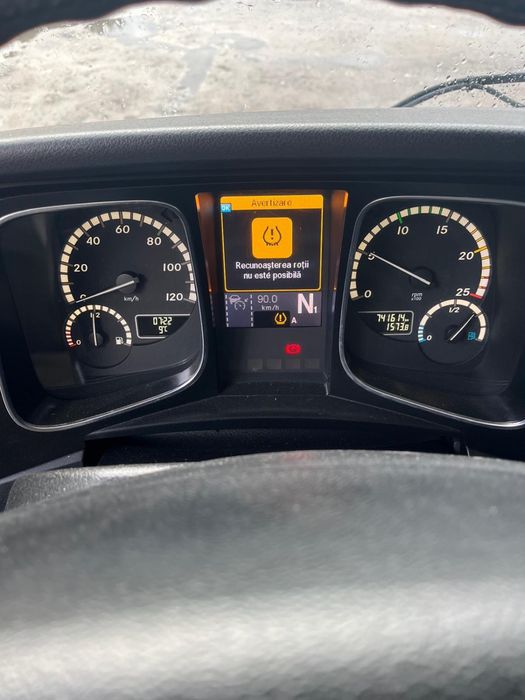 Vand trei Mercedes Actros 460