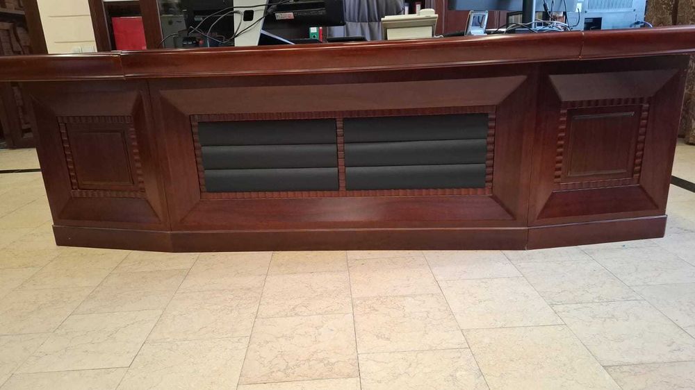 кабинетный стол директора с приставкой