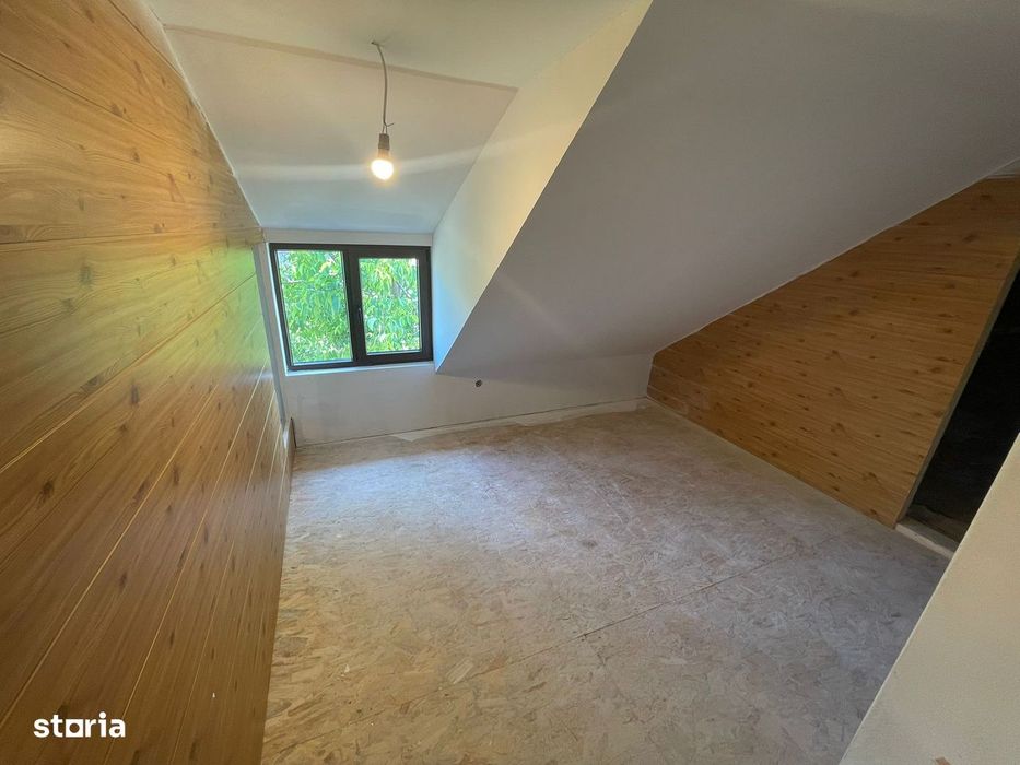 Casa Traditionala + Casa noua la tara langa Cluj. Teren 2000mp