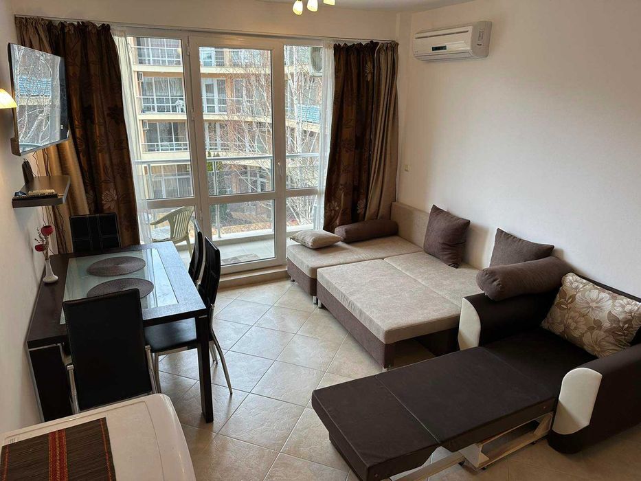 Дава се под наем Двустаен апартамент в к.к. Слънчев бряг - 60 кв.м за 225 € - Снимка #11