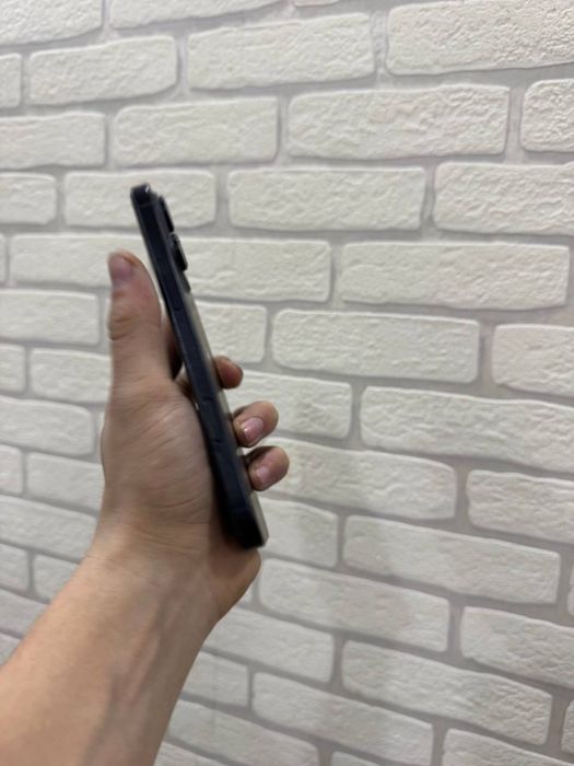 16 pro max  aybi yoq chip bn ishlaydi