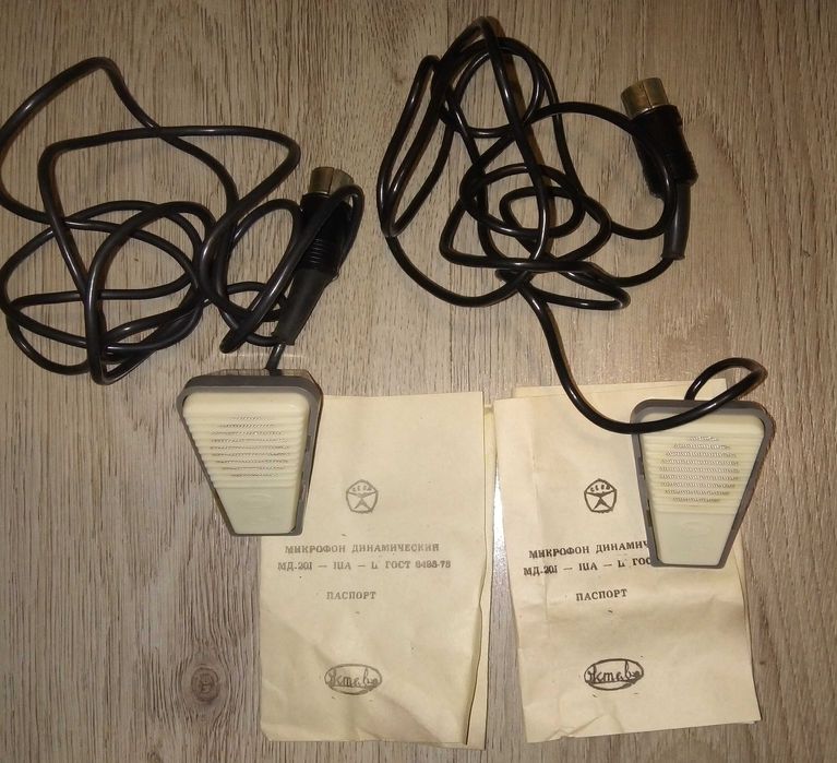 Магнитни ленти Свема, Микрофони МД 201 и упътване Юпитер 203