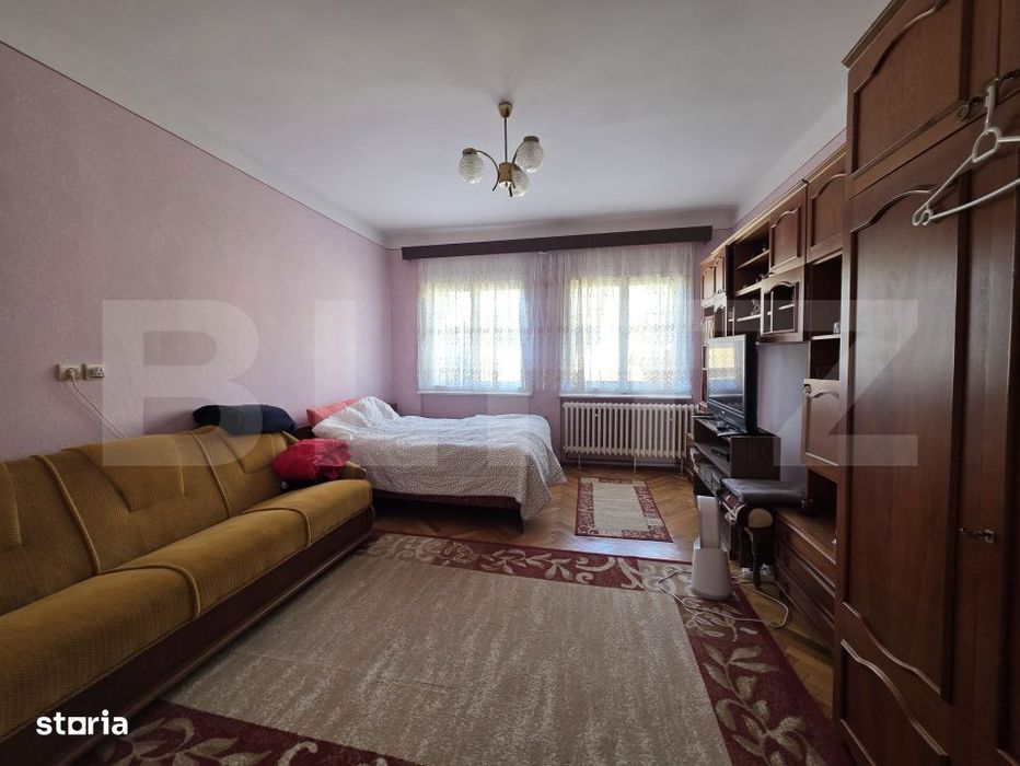 Casa de vanzare 5 camere, 157 mp, zona Titulescu Satu Mare