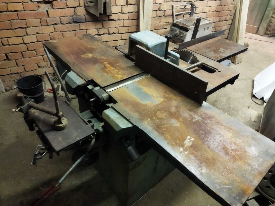 Пет операционна трифазна