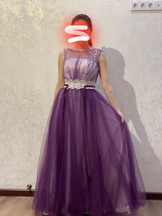 Вечернее платье