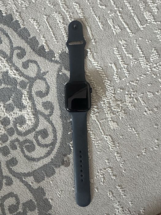 Apple watsh SE новый