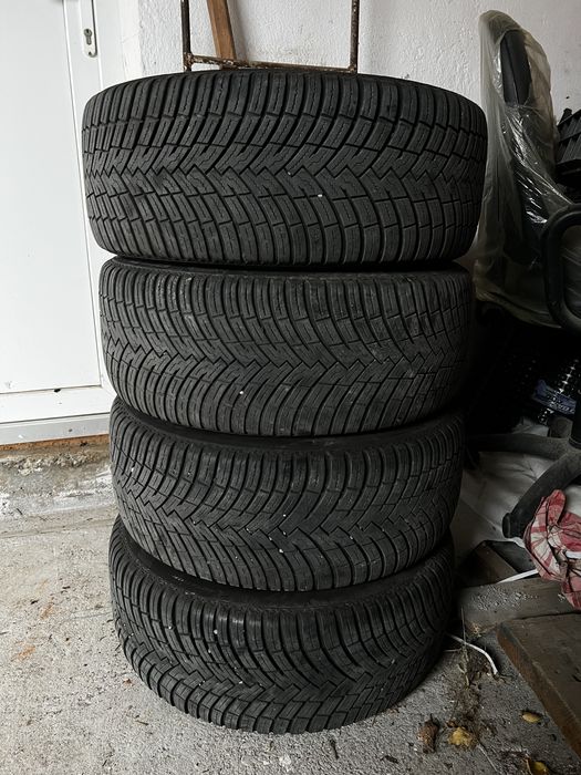 Vand jante R17 OEM Vw,Audi,Seat cu anvelope Pirelli (Allseason)