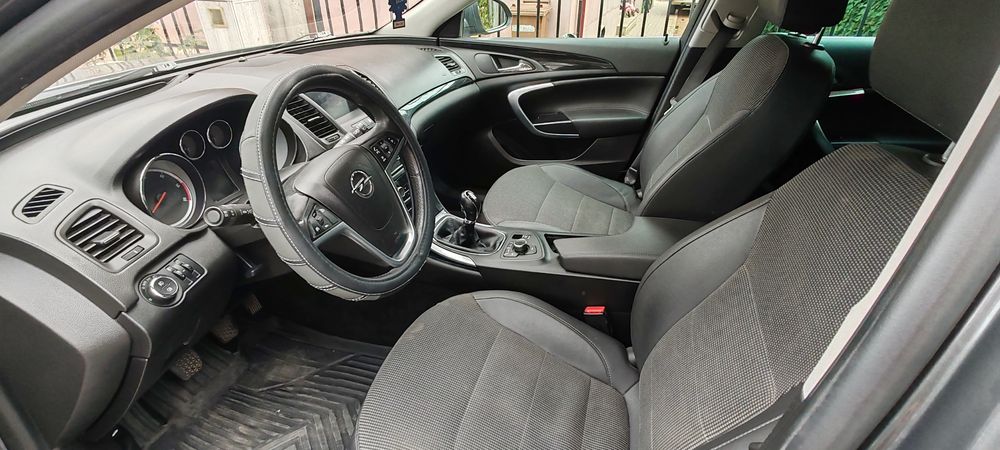 Opel Insignia 2011