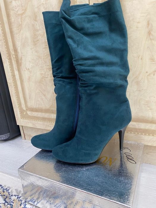 Продаётся женская обувь!