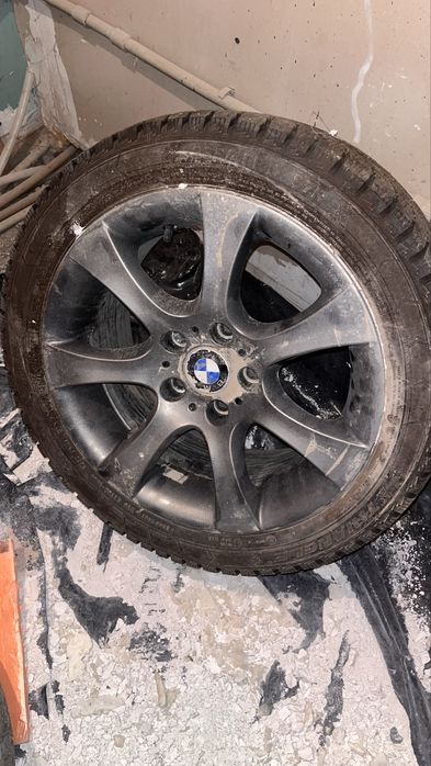 Диски с зимней резиной BMW E60 235/45/R17