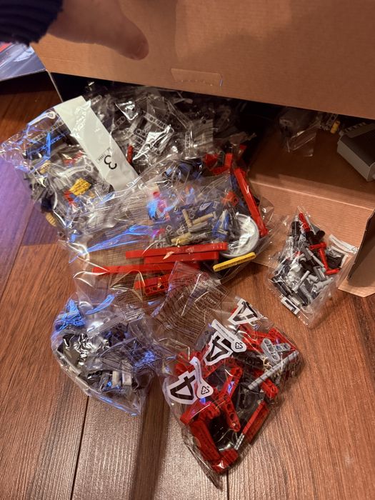 LEGO Technic Mercedes-Benz Arocs 3245 – Sigilat, Nou, Colecție, Rar