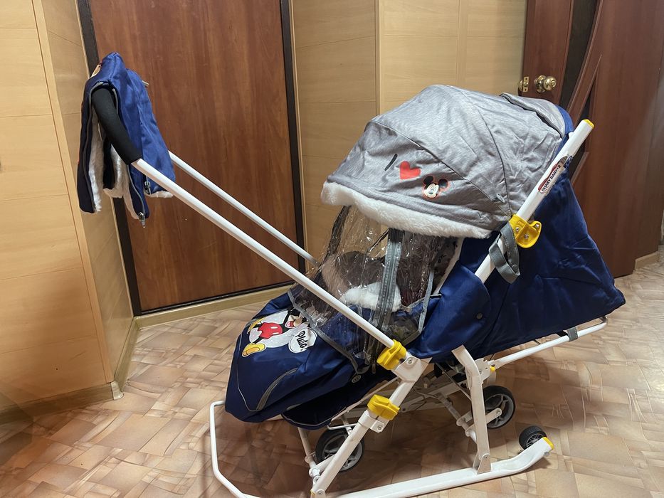 Санки детские с колесиками