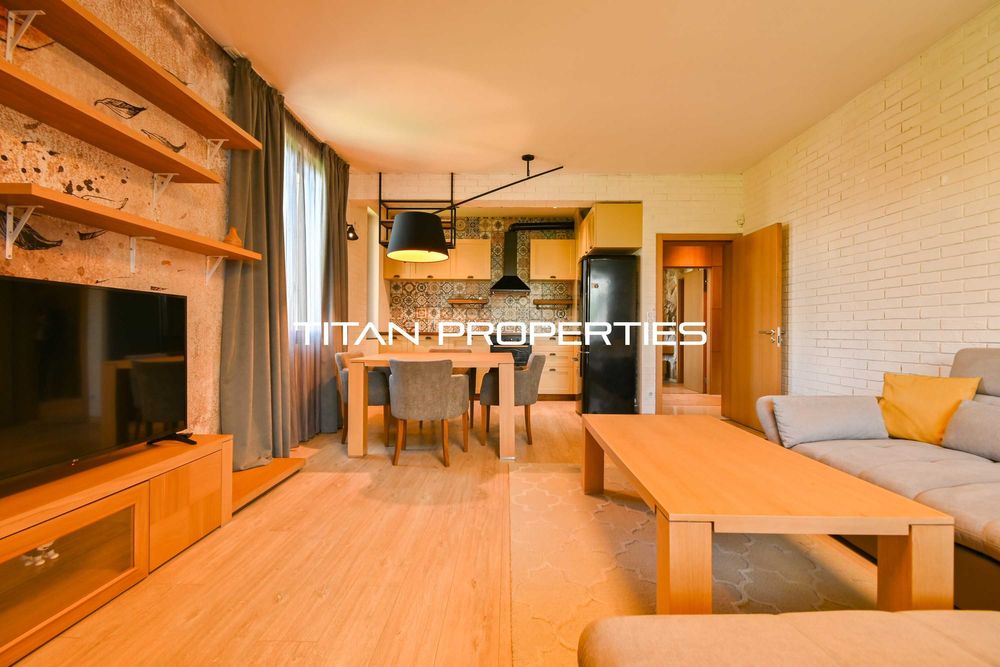 Дава се под наем Тристаен апартамент в София, Изгрев - 140 кв.м за 1600 € - Снимка #4