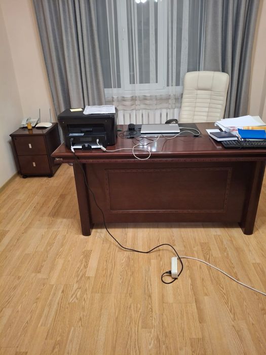 Офисная мебель срочно