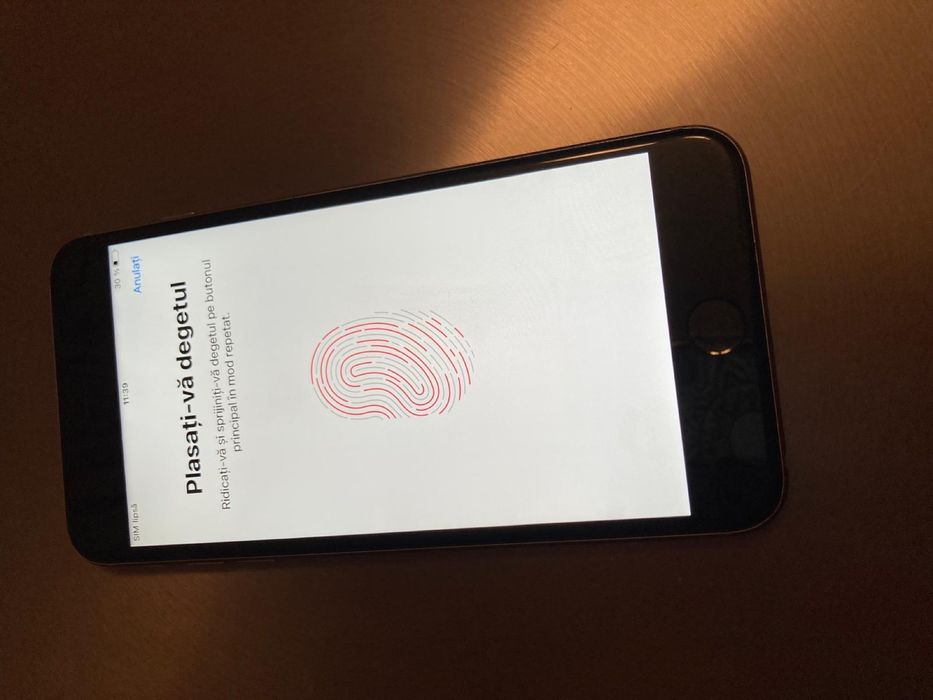 Iphone.6s plus impecabil . Iphone 6s + baterie 86%.