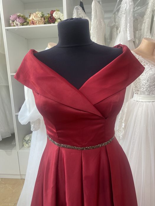 Вечерее платье