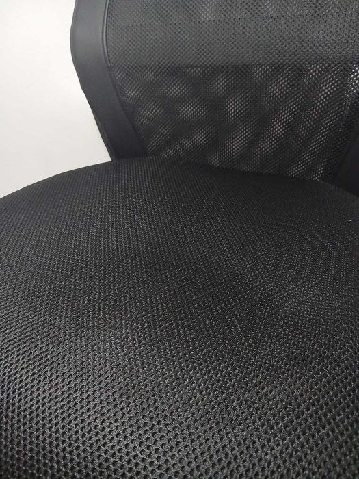 Scaun de birou Kring Hana, inaltime reglabila, Mesh, Negru