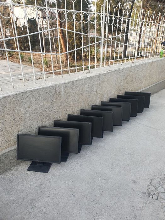 Монитоы асер 22 в количестве