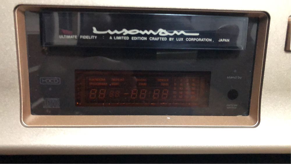 Luхmаn  D-700s сd проигрывaтель