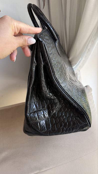Geanta din piele de crocodil