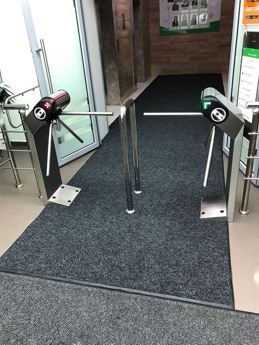 Грязезащитные ворсовые покрытия ковралин