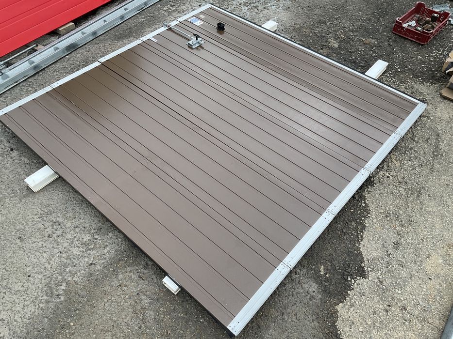 USA PREMIUM SECTIONALA  poarta  garaj hala H 256 x 254 Garantie