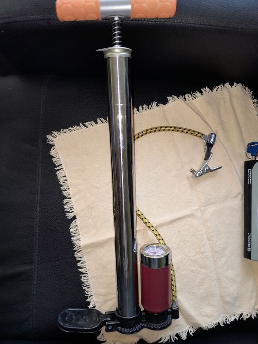 Помпа за кола и мн.други