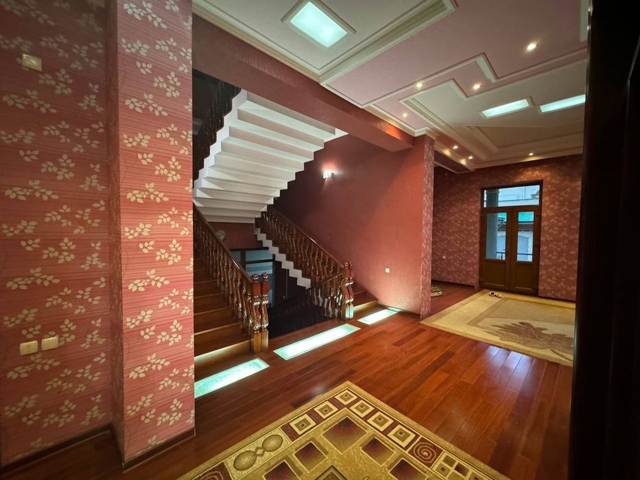 Ипакчилик элитная махалля продается дом по срочной цене