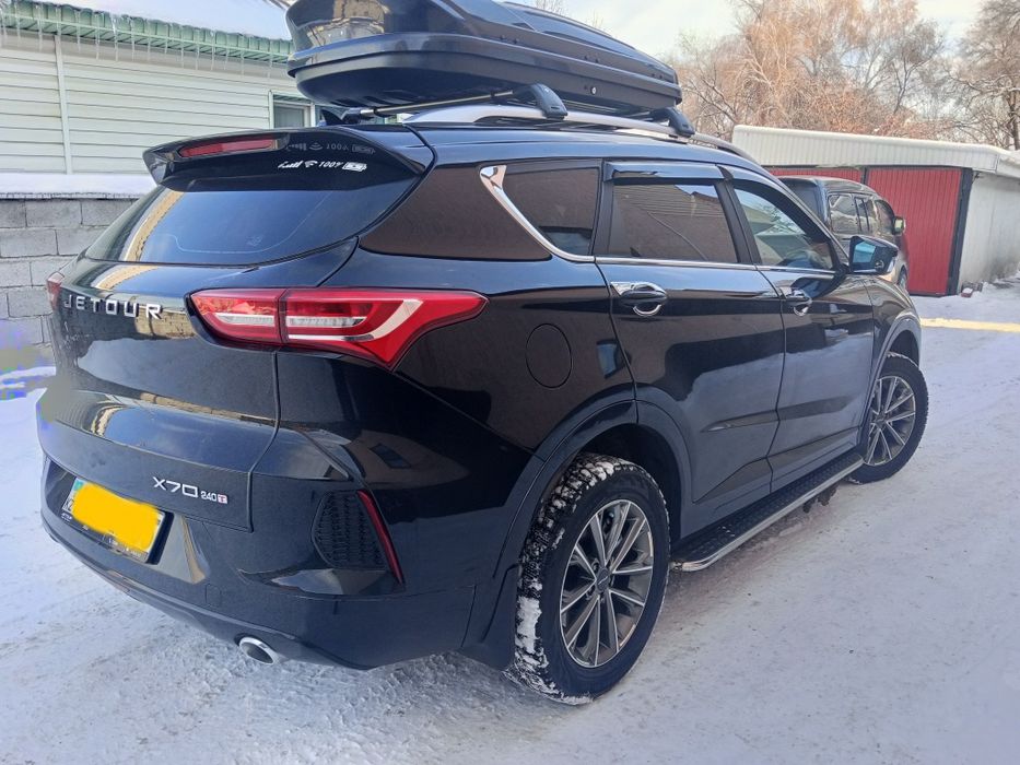 Jetour.        X70