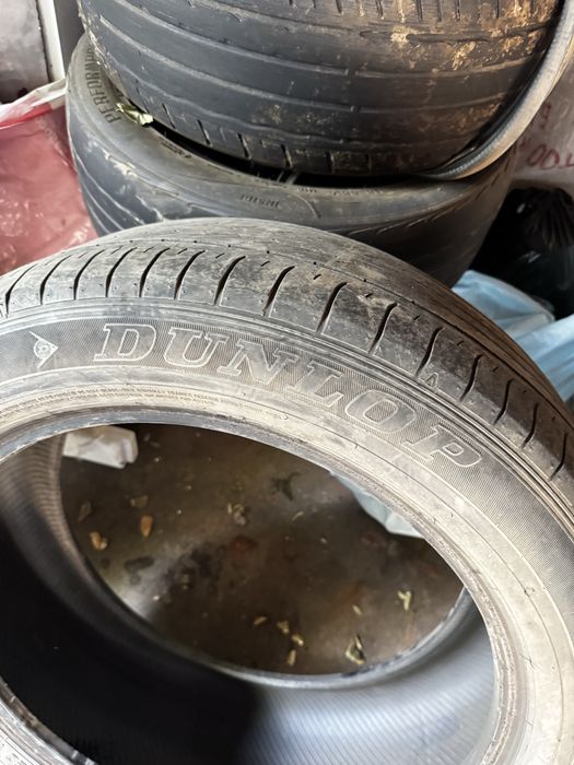 Продам резину 235 55 R20